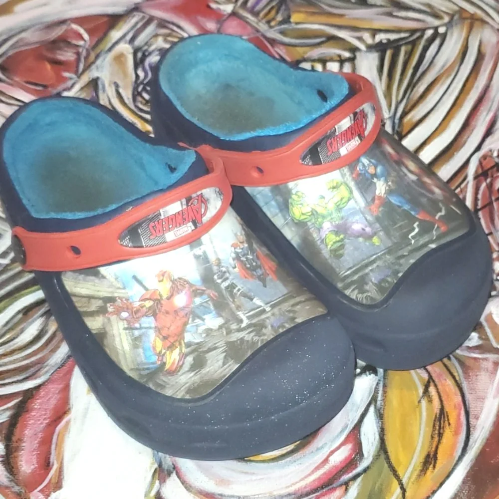 Crocs Marvel Avengers kids